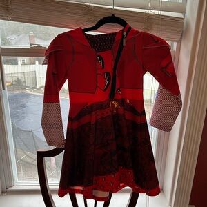 Descendents Red costume kids size 6/7